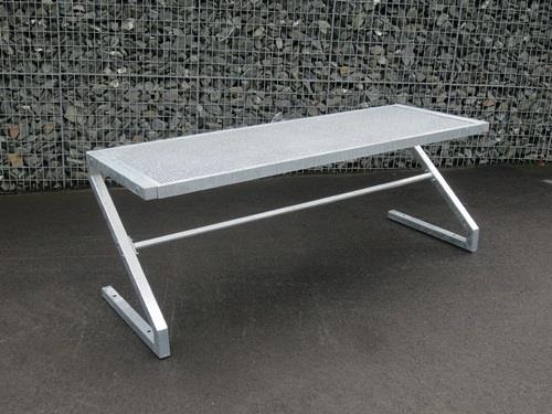 Tisch Gesamt-L.2000mm Gestell STA verz.3mm z.Schr.Tischoberfläche Lochblech || VE = 1 ST